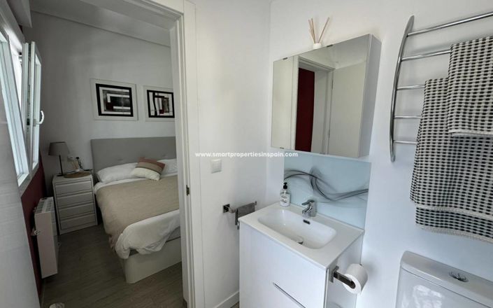 Image No.19-4 Bed Villa for sale