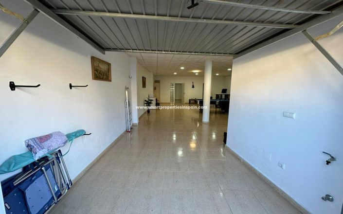 Image No.25-5 Bed Villa for sale