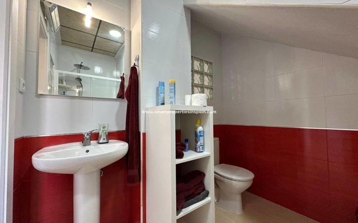 Image No.29-5 Bed Villa for sale