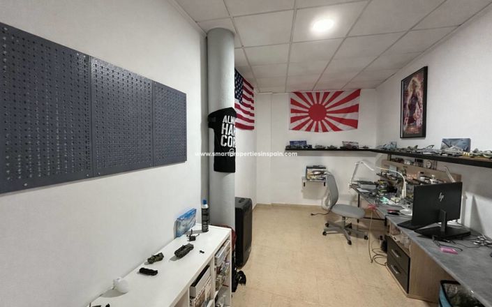 Image No.34-5 Bed Villa for sale