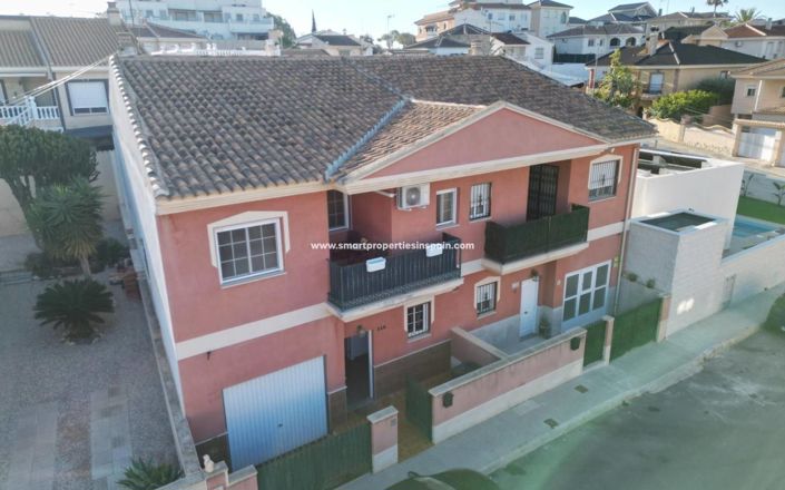 Image No.35-5 Bed Villa for sale