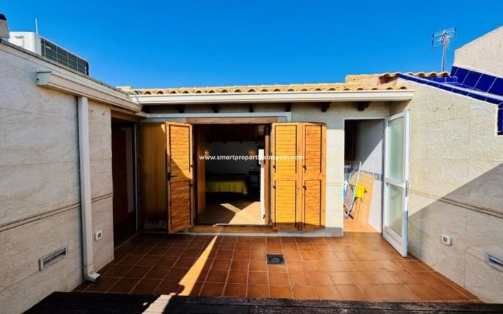 Image No.28-2 Bed Villa for sale