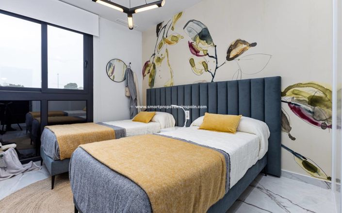 Image No.19-2 Bed Apartment for sale