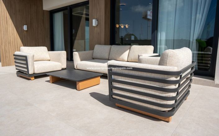 Image No.26-3 Bed Villa for sale