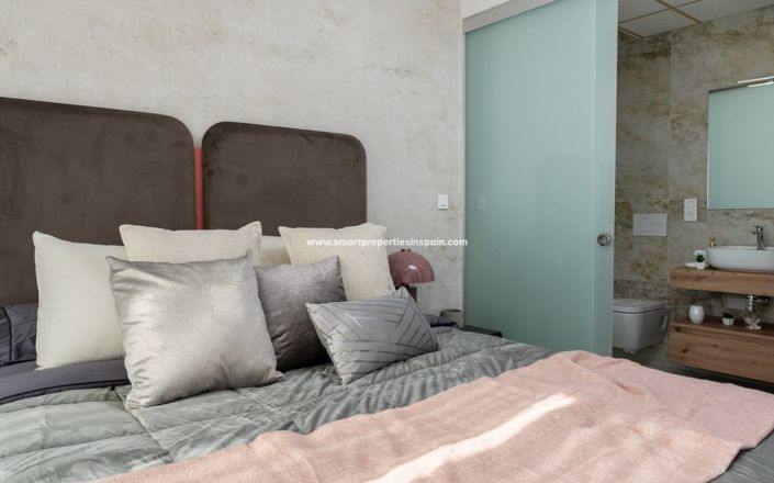 Image No.28-3 Bed Villa for sale