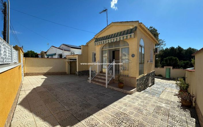 Image No.2-2 Bed Villa for sale