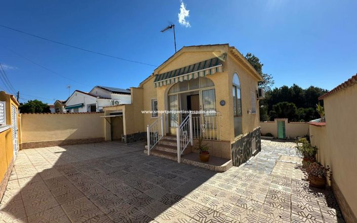 Image No.28-2 Bed Villa for sale