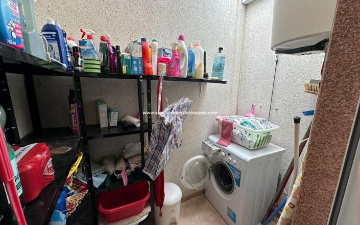 Image No.10-3 Bed Property for sale