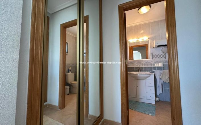 Image No.20-3 Bed Property for sale