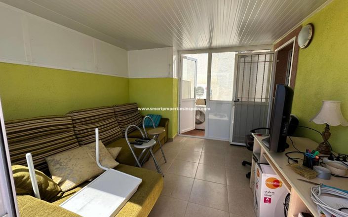 Image No.23-3 Bed Property for sale