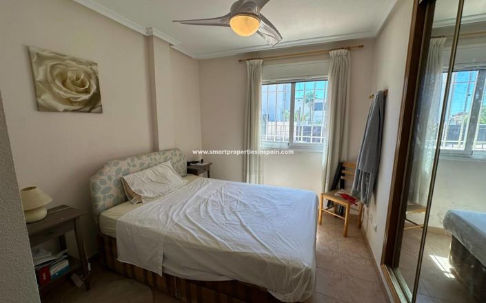 Image No.3-3 Bed Property for sale