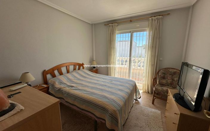 Image No.4-3 Bed Property for sale