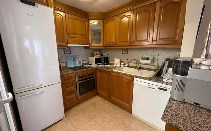 Image No.9-3 Bed Property for sale