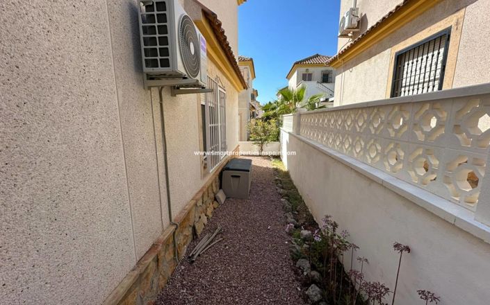 Image No.7-3 Bed Villa for sale