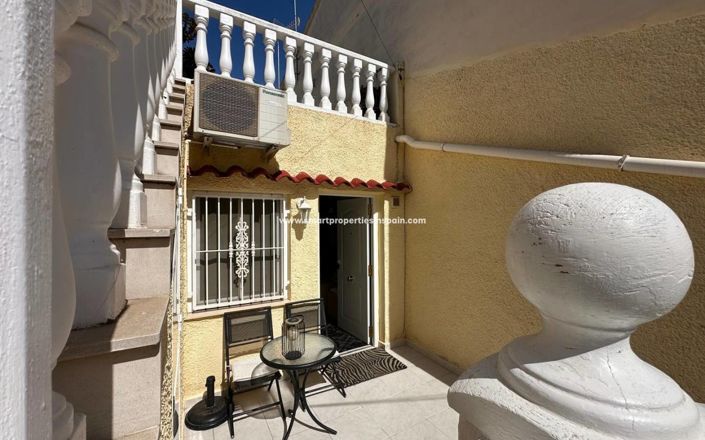 Image No.16-1 Bed House for sale