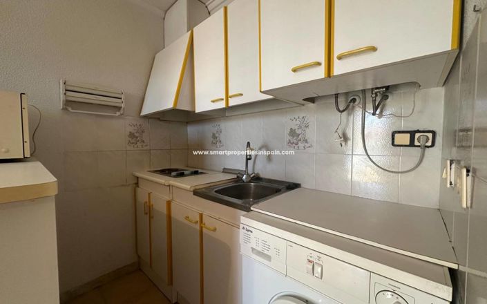 Image No.3-2 Bed Townhouse for sale