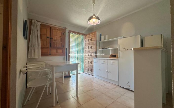 Image No.4-2 Bed Townhouse for sale