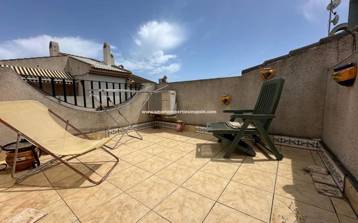 Image No.13-2 Bed House for sale