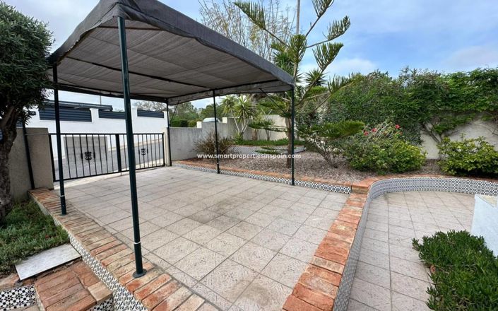 Image No.20-2 Bed Villa for sale