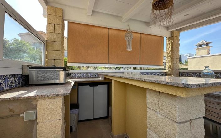 Image No.24-3 Bed Villa for sale