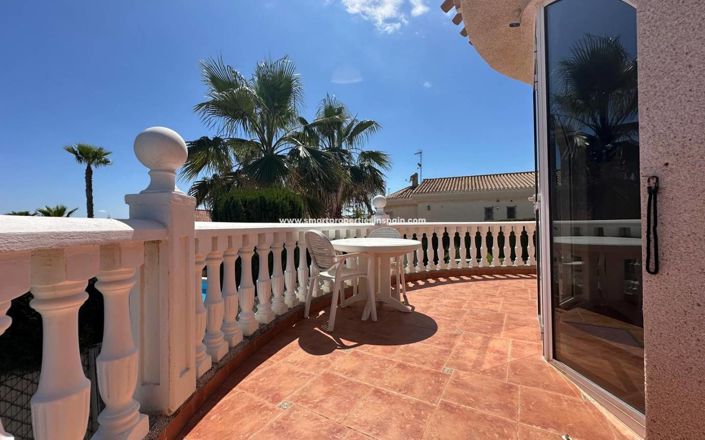 Image No.34-3 Bed Villa for sale