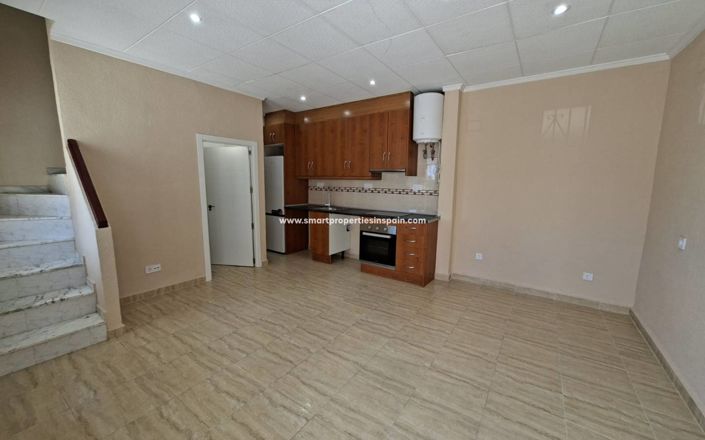 Image No.4-1 Bed Townhouse for sale