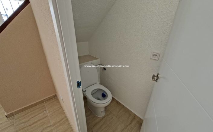 Image No.8-1 Bed Townhouse for sale