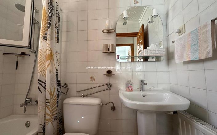 Image No.10-2 Bed Villa for sale