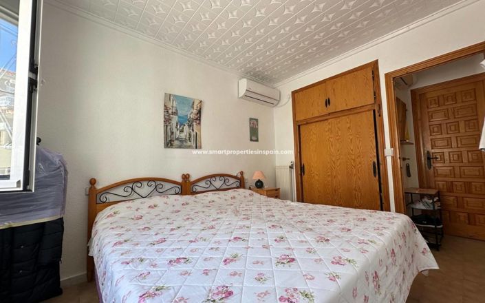 Image No.16-2 Bed Villa for sale