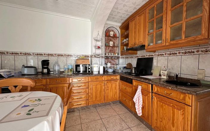 Image No.2-2 Bed Villa for sale