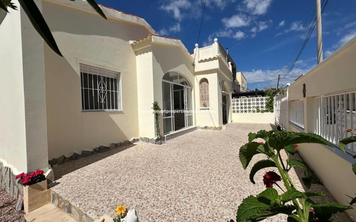 Image No.20-2 Bed Villa for sale