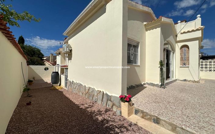 Image No.22-2 Bed Villa for sale
