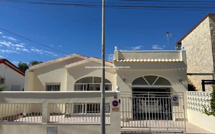 Image No.27-2 Bed Villa for sale