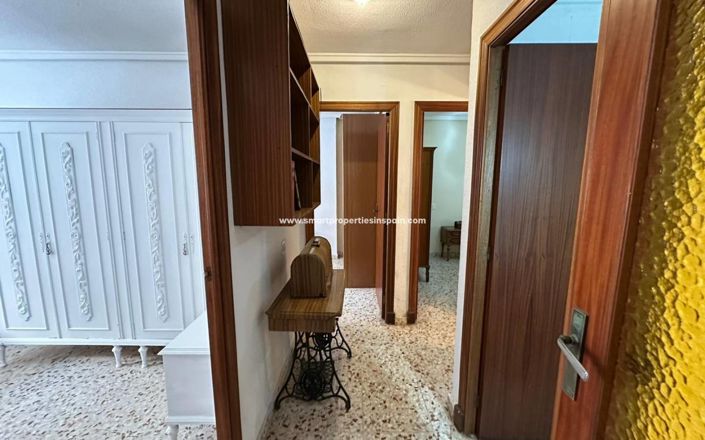 Image No.11-3 Bed Apartment for sale