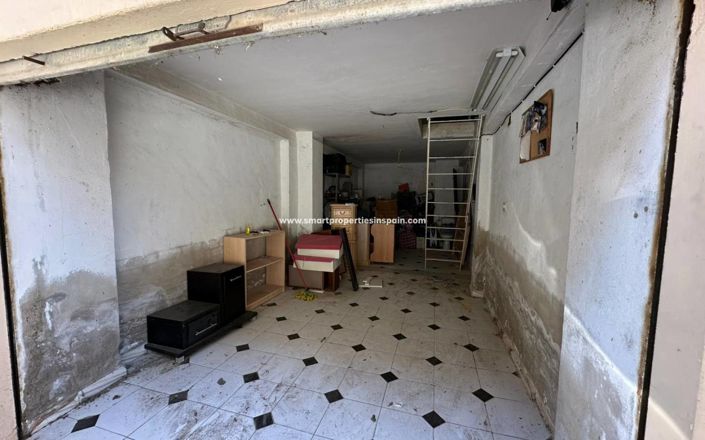 Image No.19-3 Bed Apartment for sale