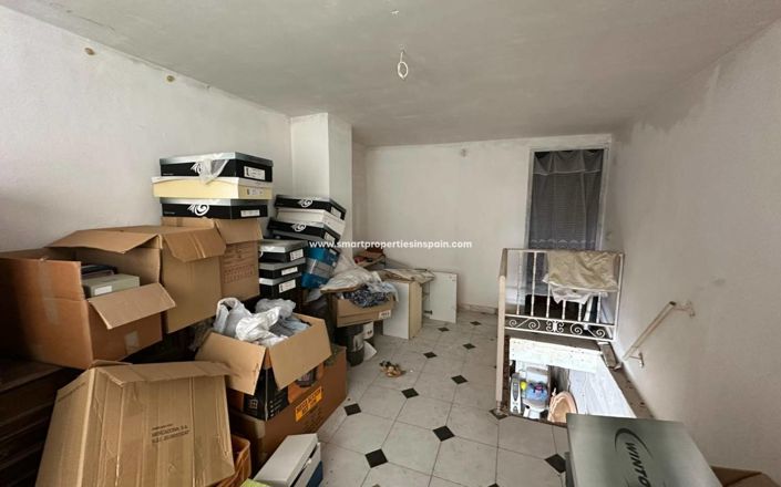 Image No.20-3 Bed Apartment for sale