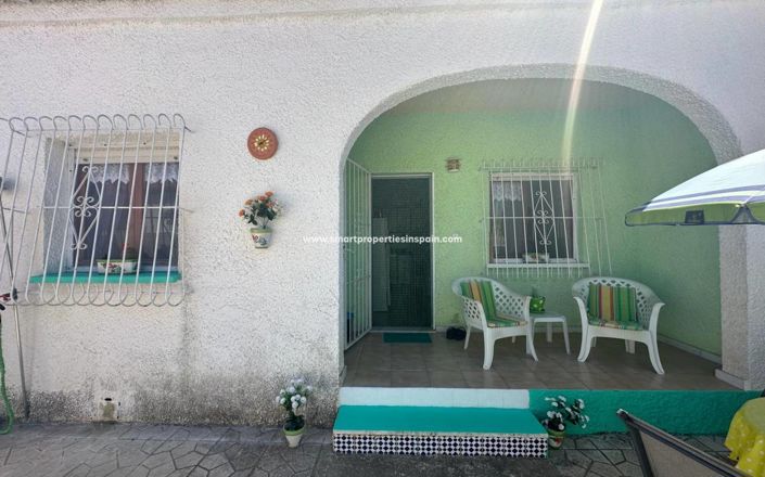 Image No.18-3 Bed Townhouse for sale