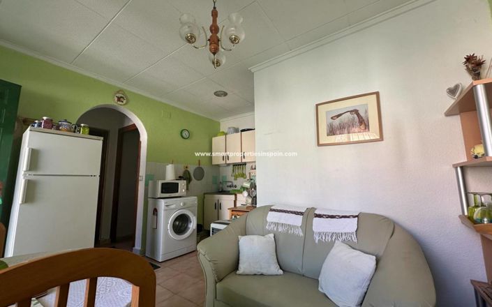 Image No.8-3 Bed Townhouse for sale