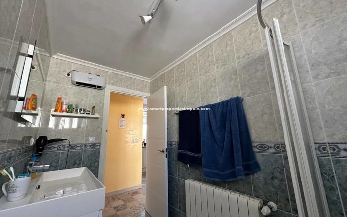 Image No.15-3 Bed Villa for sale