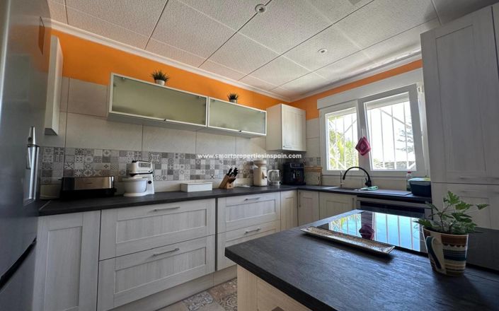 Image No.20-3 Bed Villa for sale