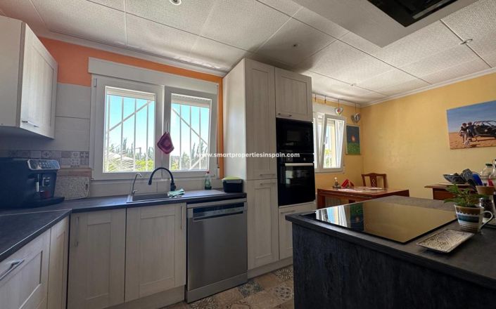 Image No.21-3 Bed Villa for sale