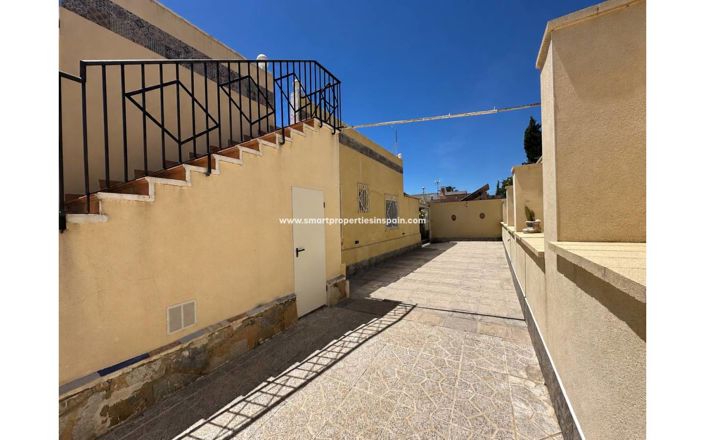 Image No.30-3 Bed Villa for sale