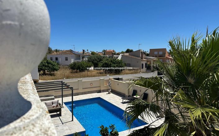 Image No.38-3 Bed Villa for sale