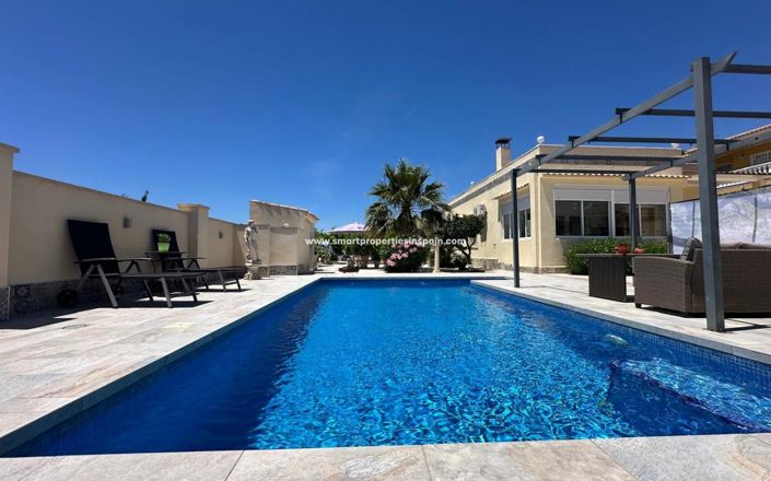Image No.41-3 Bed Villa for sale