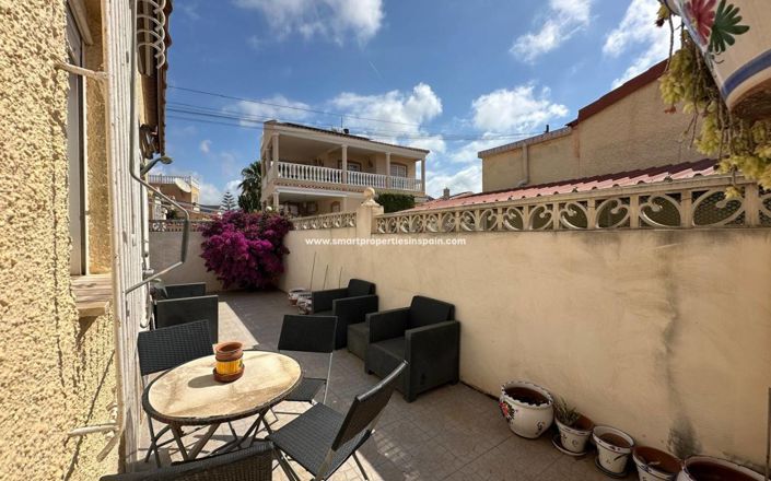 Image No.29-2 Bed Villa for sale