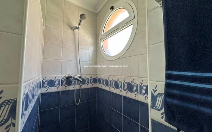 Image No.16-3 Bed Property for sale