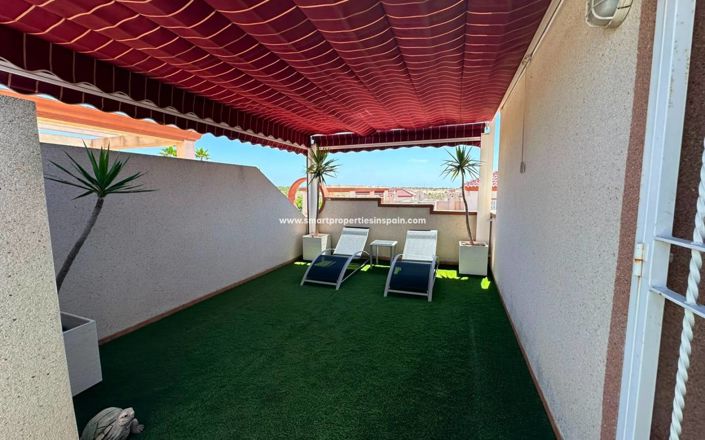 Image No.19-3 Bed Property for sale