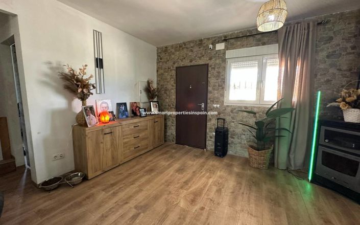 Image No.7-4 Bed Country House for sale