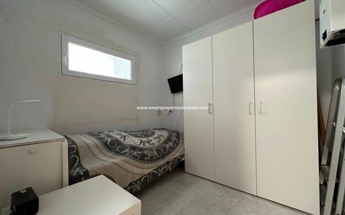 Image No.11-2 Bed Townhouse for sale