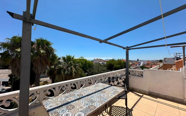 Image No.4-2 Bed Townhouse for sale
